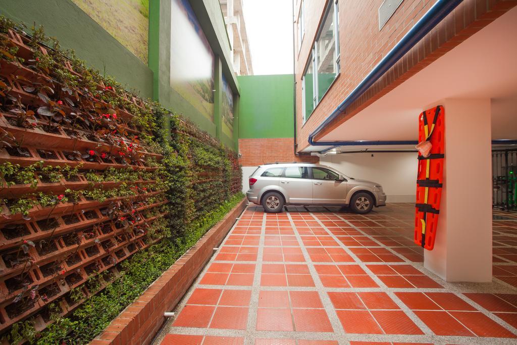 Hotel Castellana 100 Bogotá Exterior foto
