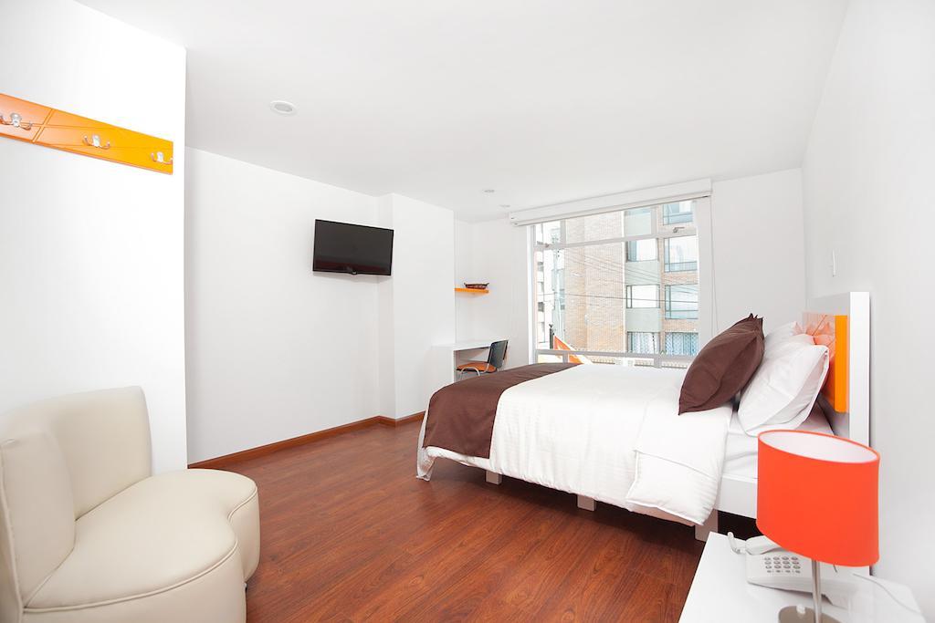 Hotel Castellana 100 Bogotá Quarto foto